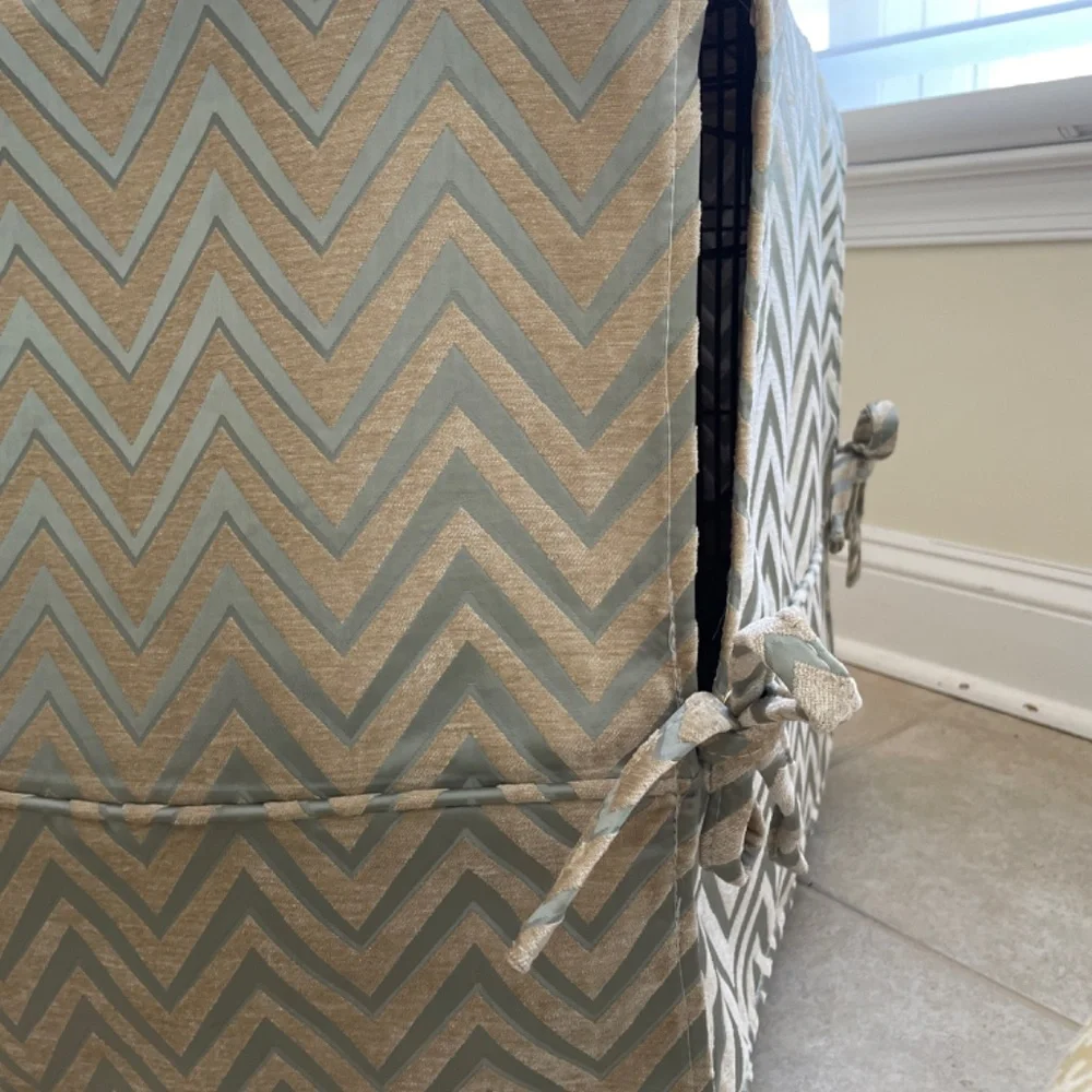 Custom made luxury dog crate cover